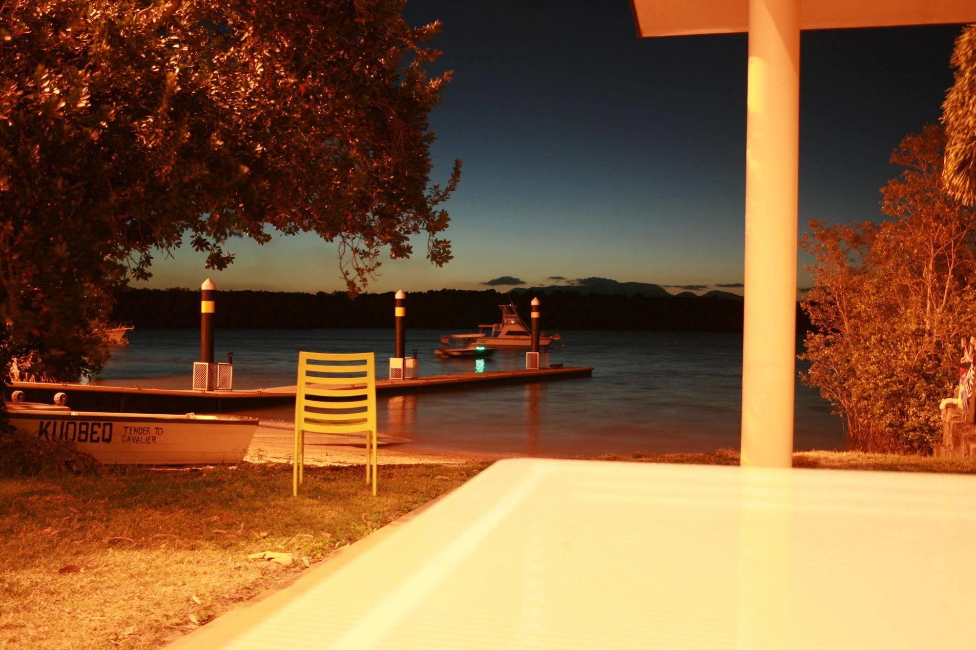 Hinchinbrook Marine Cove Resort Lucinda Exterior photo