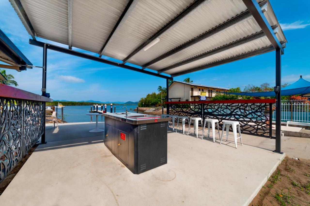 Hinchinbrook Marine Cove Resort Lucinda Exterior photo